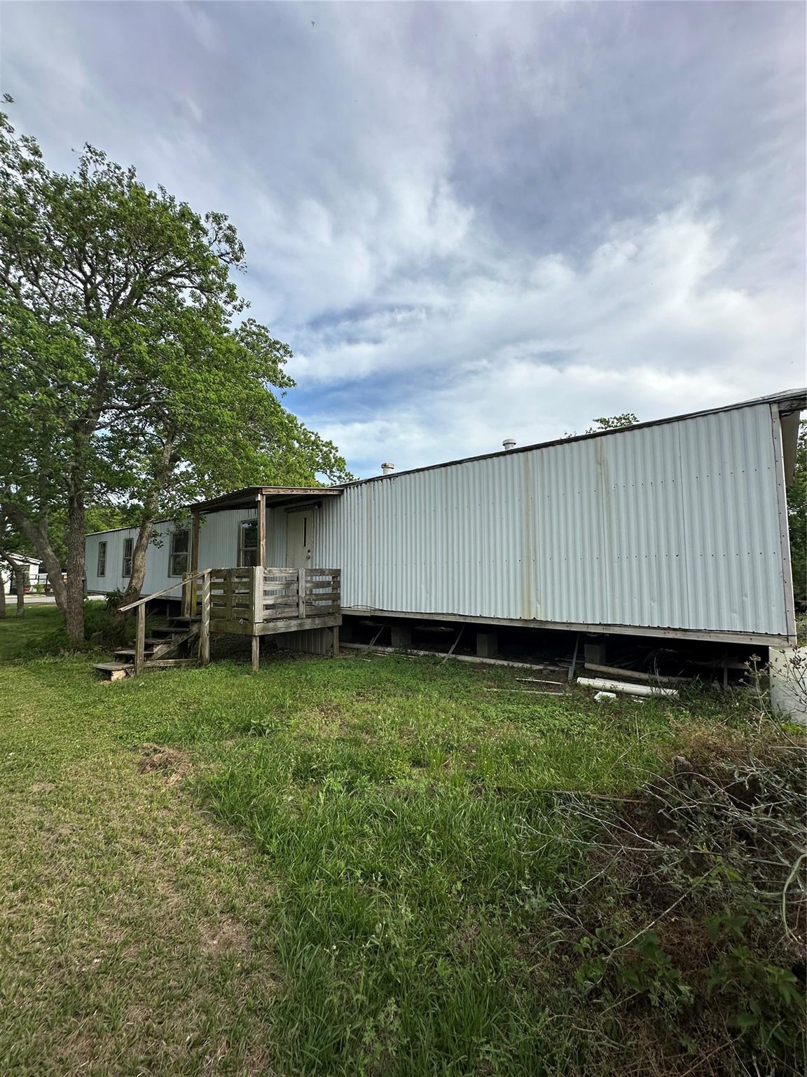 318 4th Street