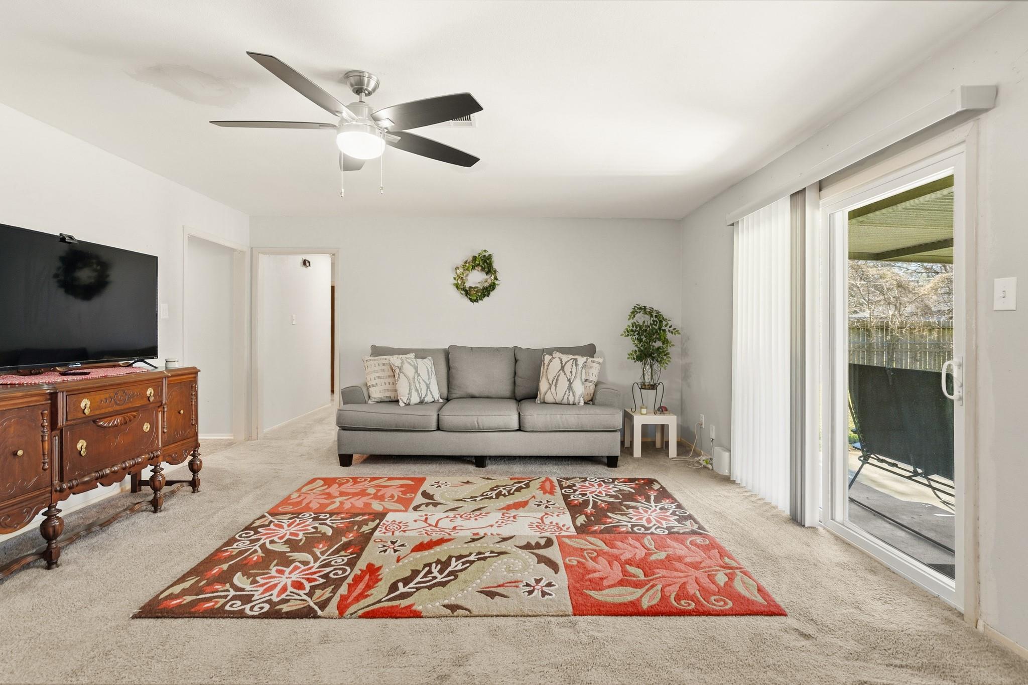 12214 Hillcroft Avenue