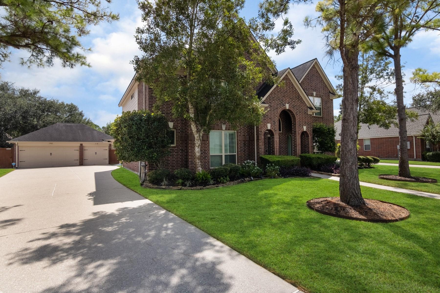 703 Post Oak Court