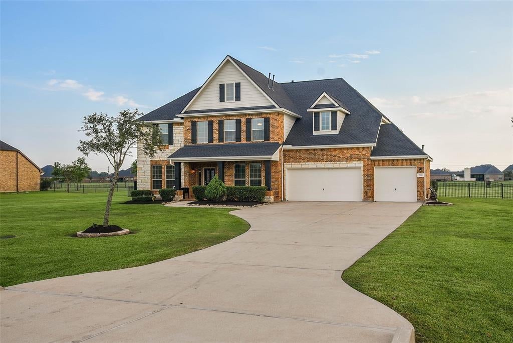 Photo of 7518 Lake Ivie, Needville, TX 77461 (MLS # 47809171)