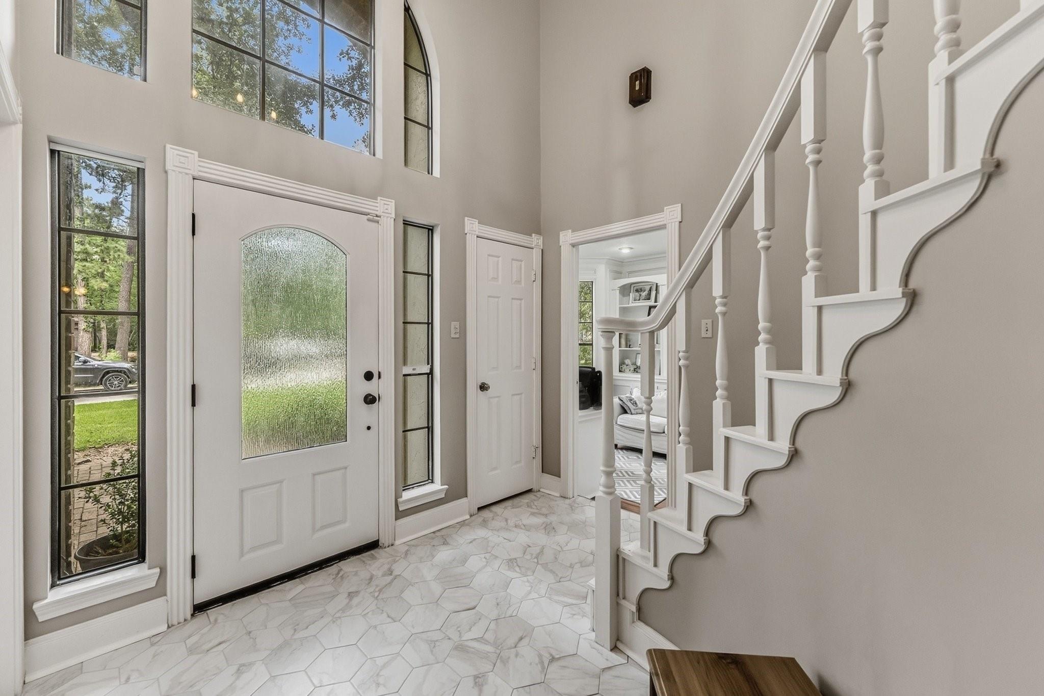 34 W Placid Hill Circle