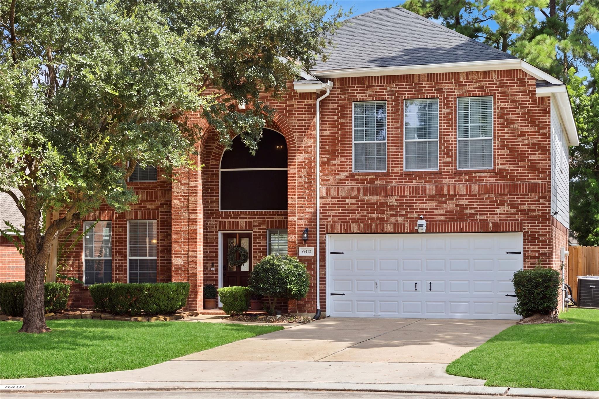 6410 Rose Willow Lane