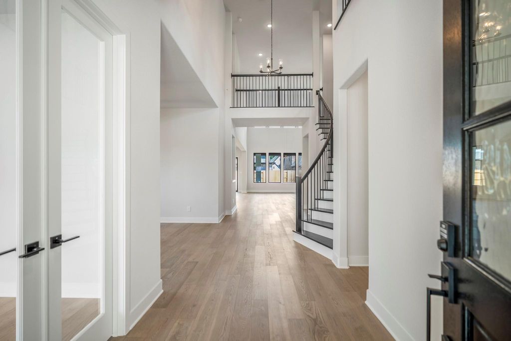 Photo of 15615 Early Bird Lane, Conroe, TX 77302 (MLS # 93454791)