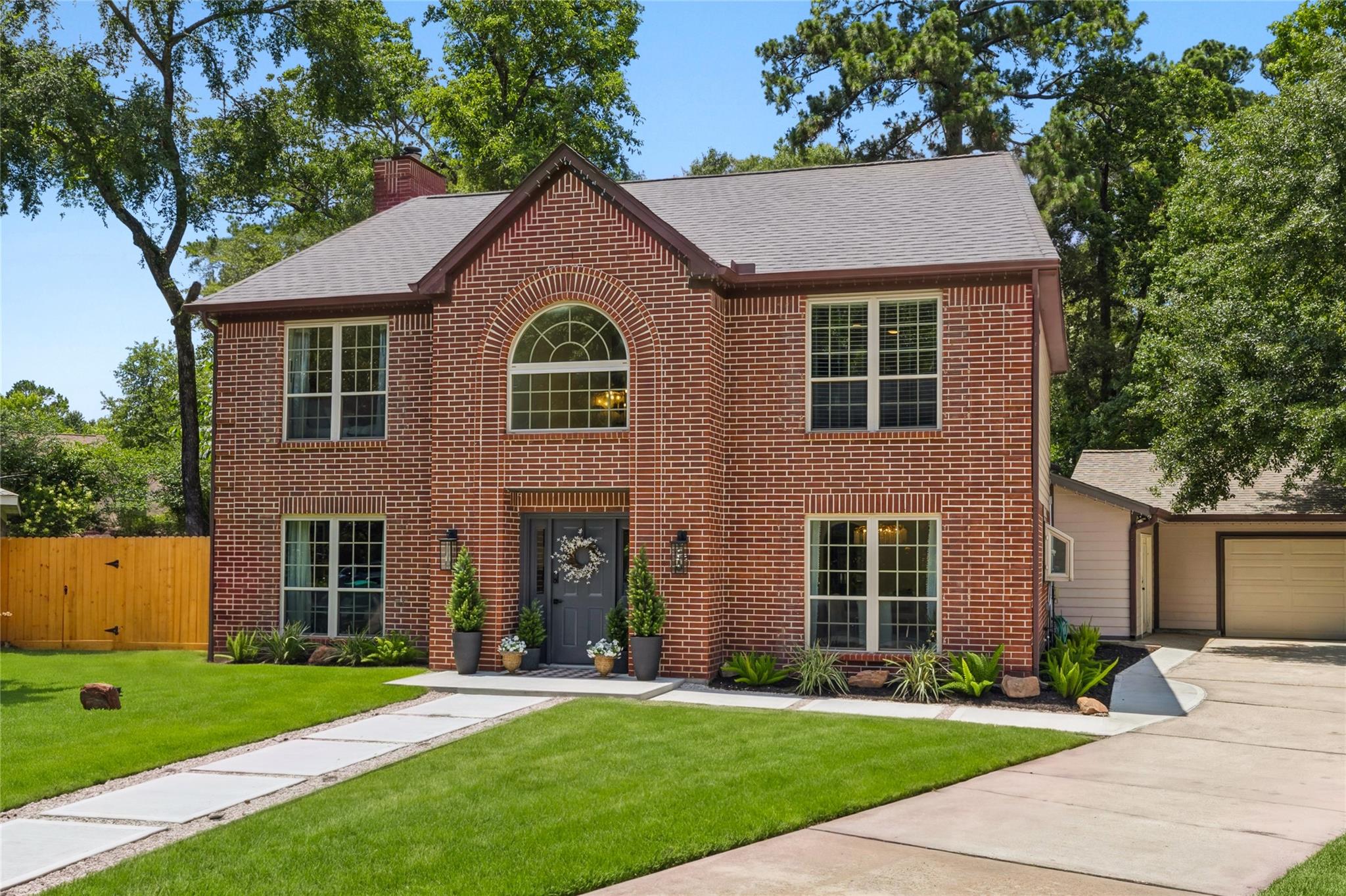 129 N Rainbow Ridge Circle
