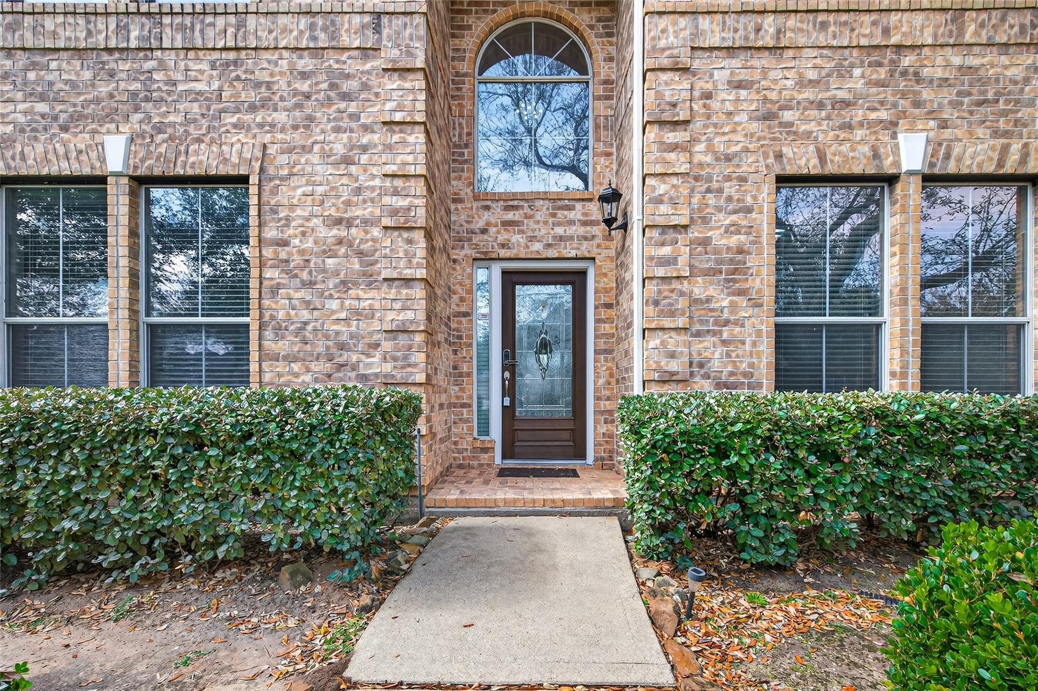 13310 Larkhill Gardens Lane