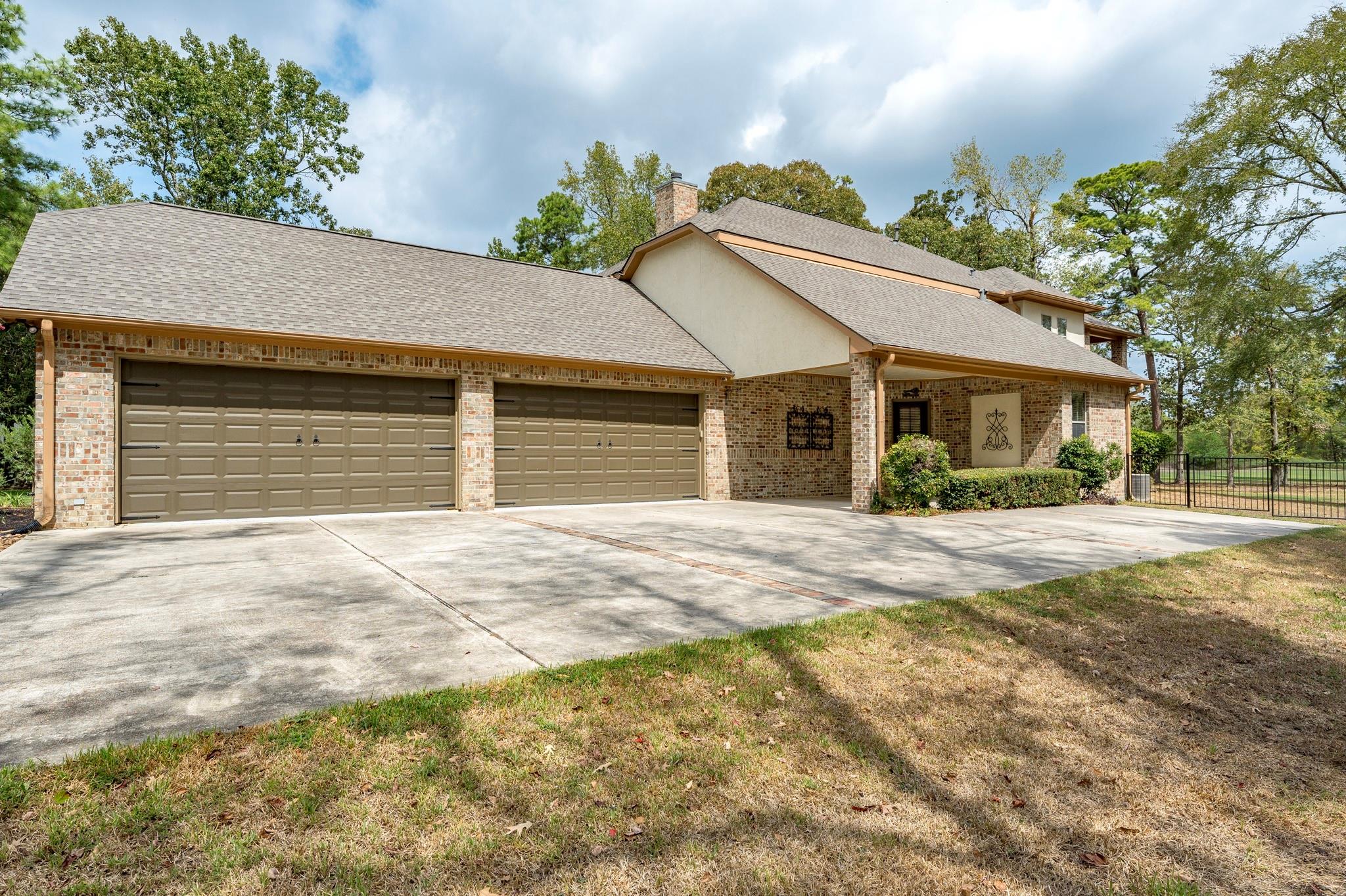 32942 Sawgrass Court