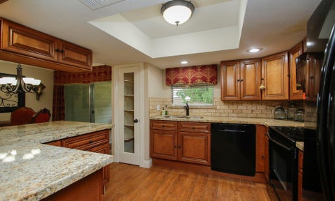 Photo of 14555 Wunderlich Drive #2115, Houston, TX 77069 (MLS # 13112683)