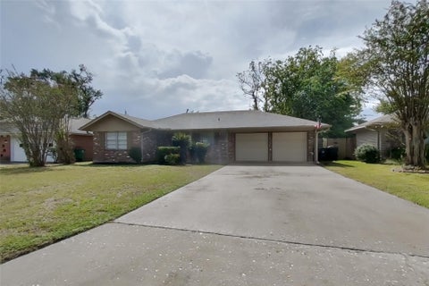 Photo of 5619 Nina Lee Lane, Houston, TX 77092 (MLS # 89769186)
