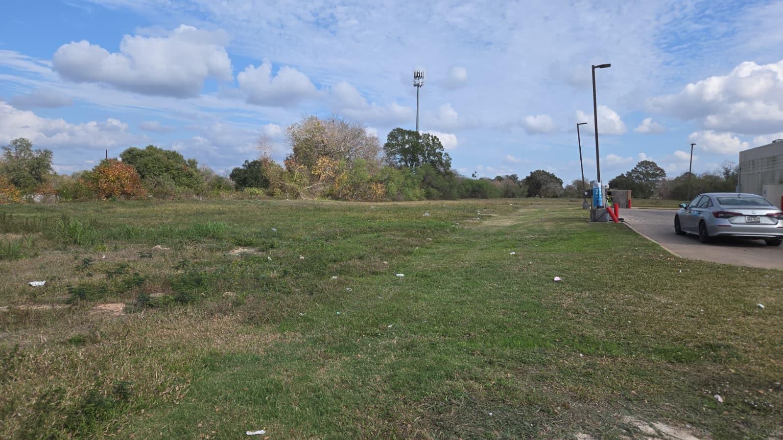 3109 1st Street Street