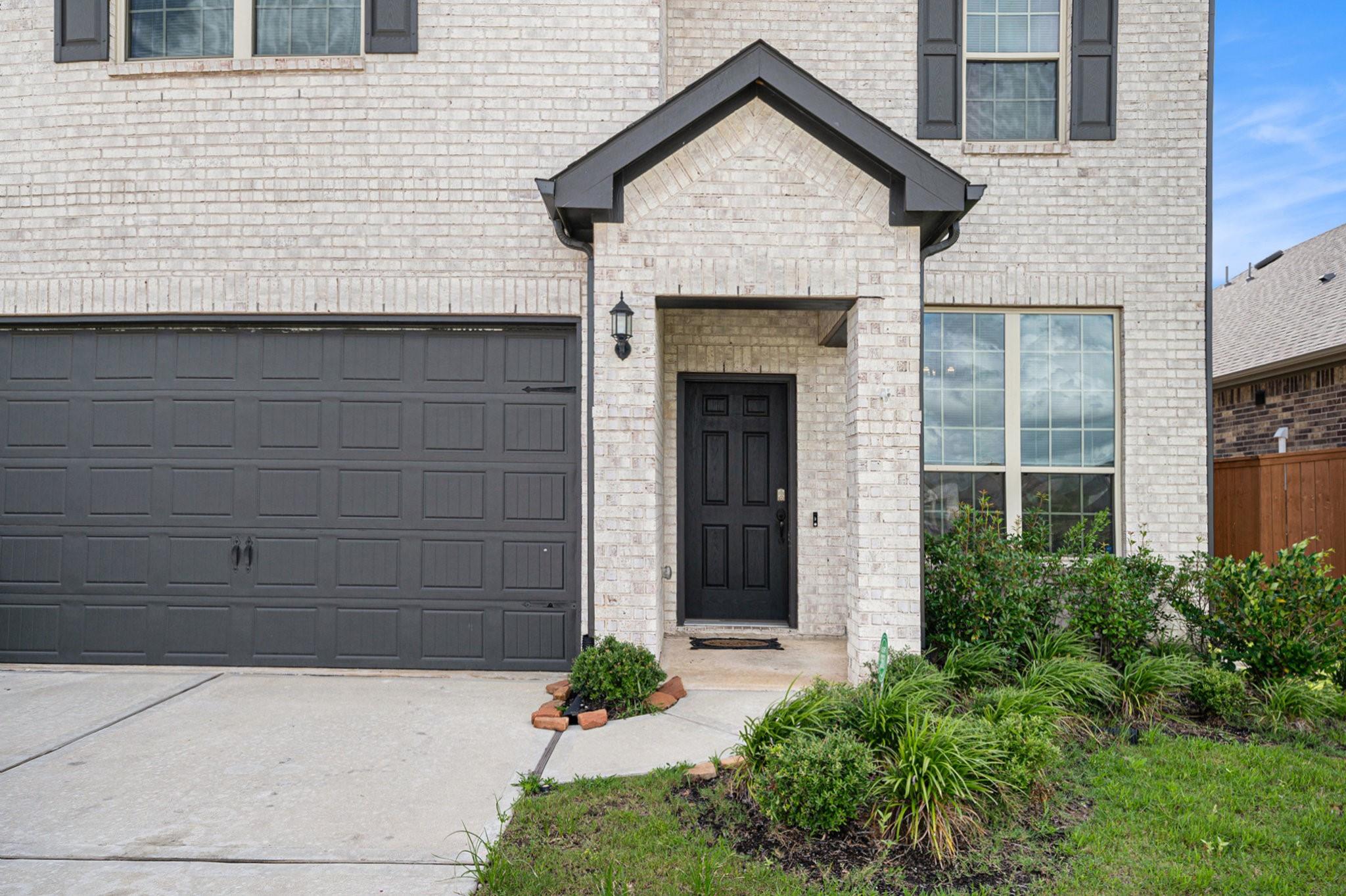 7315 Buckthorn Hollow Trail