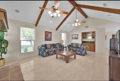 Photo of 11650 Twain Drive, Montgomery, TX 77356 (MLS # 81208315)