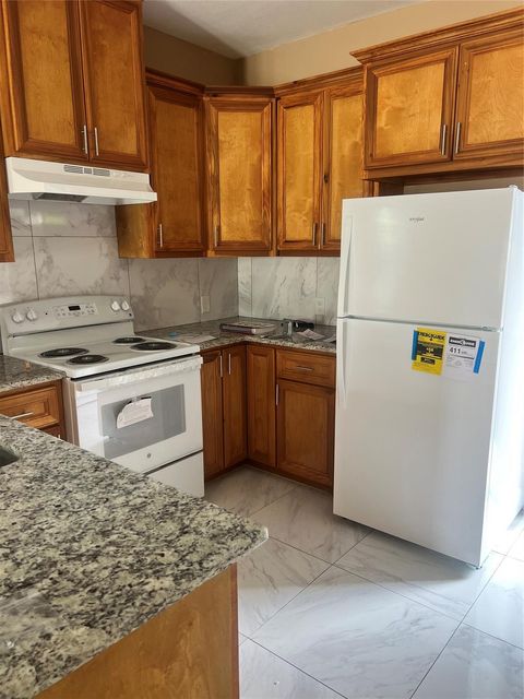 Photo of 341 Cartersville Street, Houston, TX 77029 (MLS # 52903091)