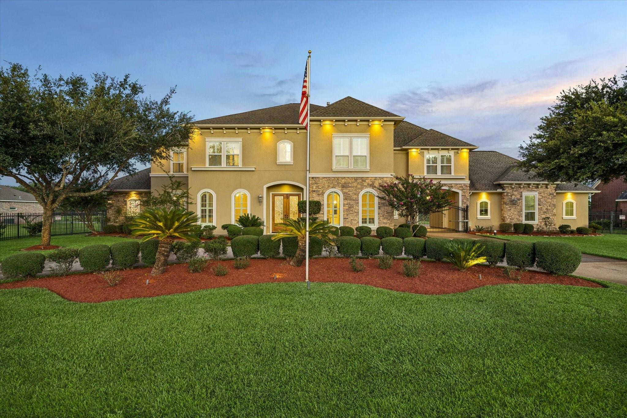 4511 Creek Point Lane
