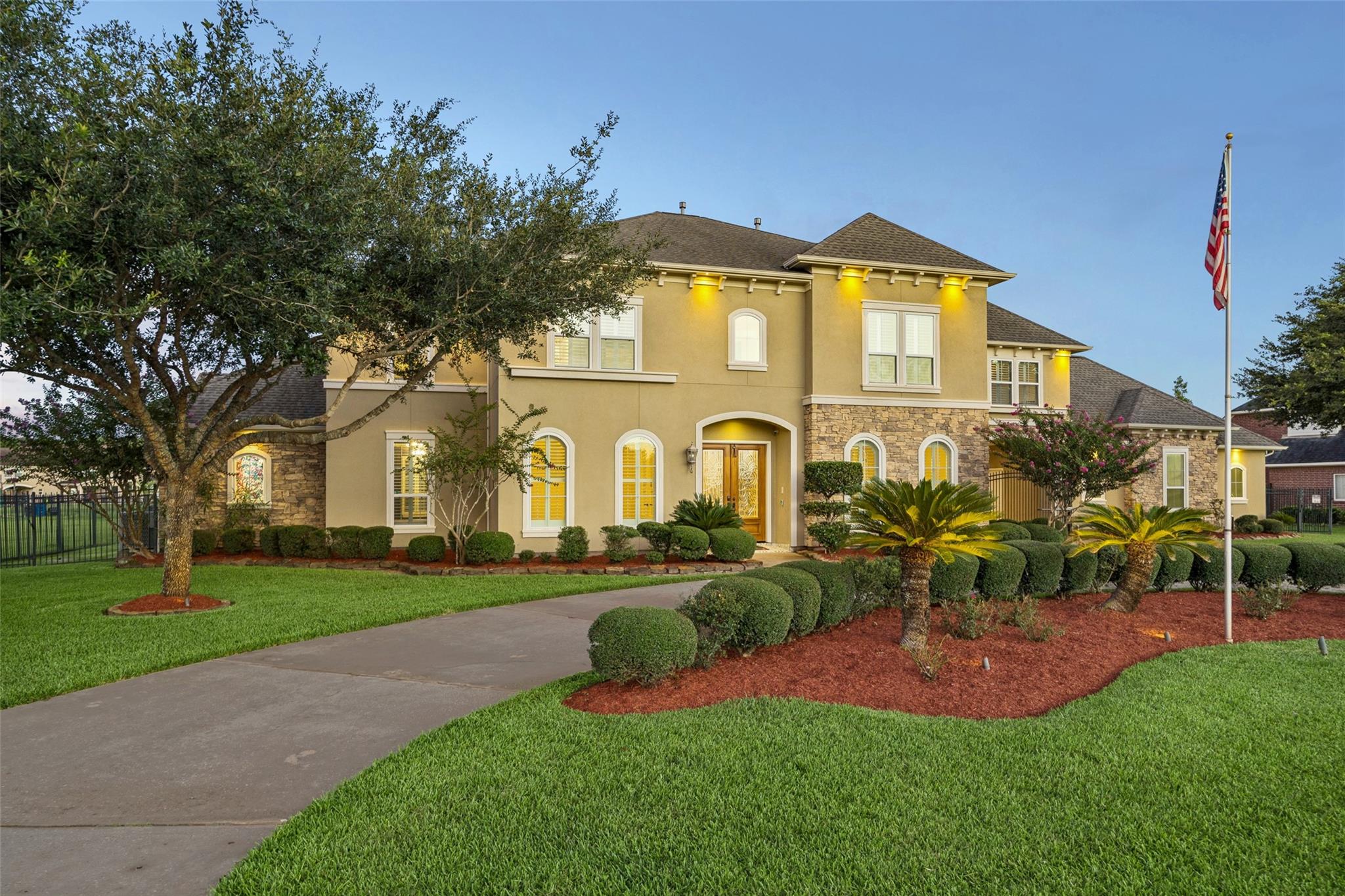 4511 Creek Point Lane