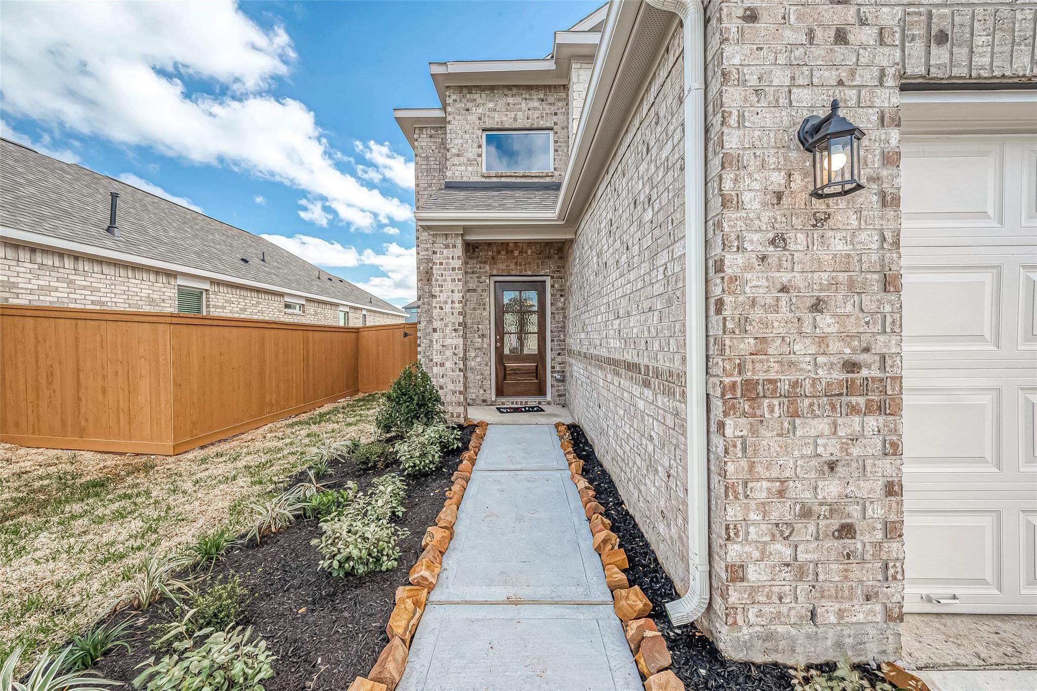 2923 Copper Falls Drive