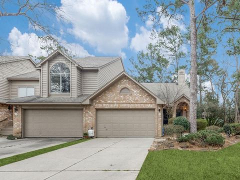 Photo of 39 N Lakeridge Circle, The Woodlands, TX 77381 (MLS # 27423411)