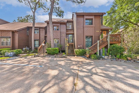 Townhouse For Sale - 2104 Crows Nest Drive<br/> League City, TX 77573
