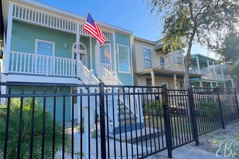 Photo of 3515 Winnie Street, Galveston, TX 77550 (MLS # 32079122)