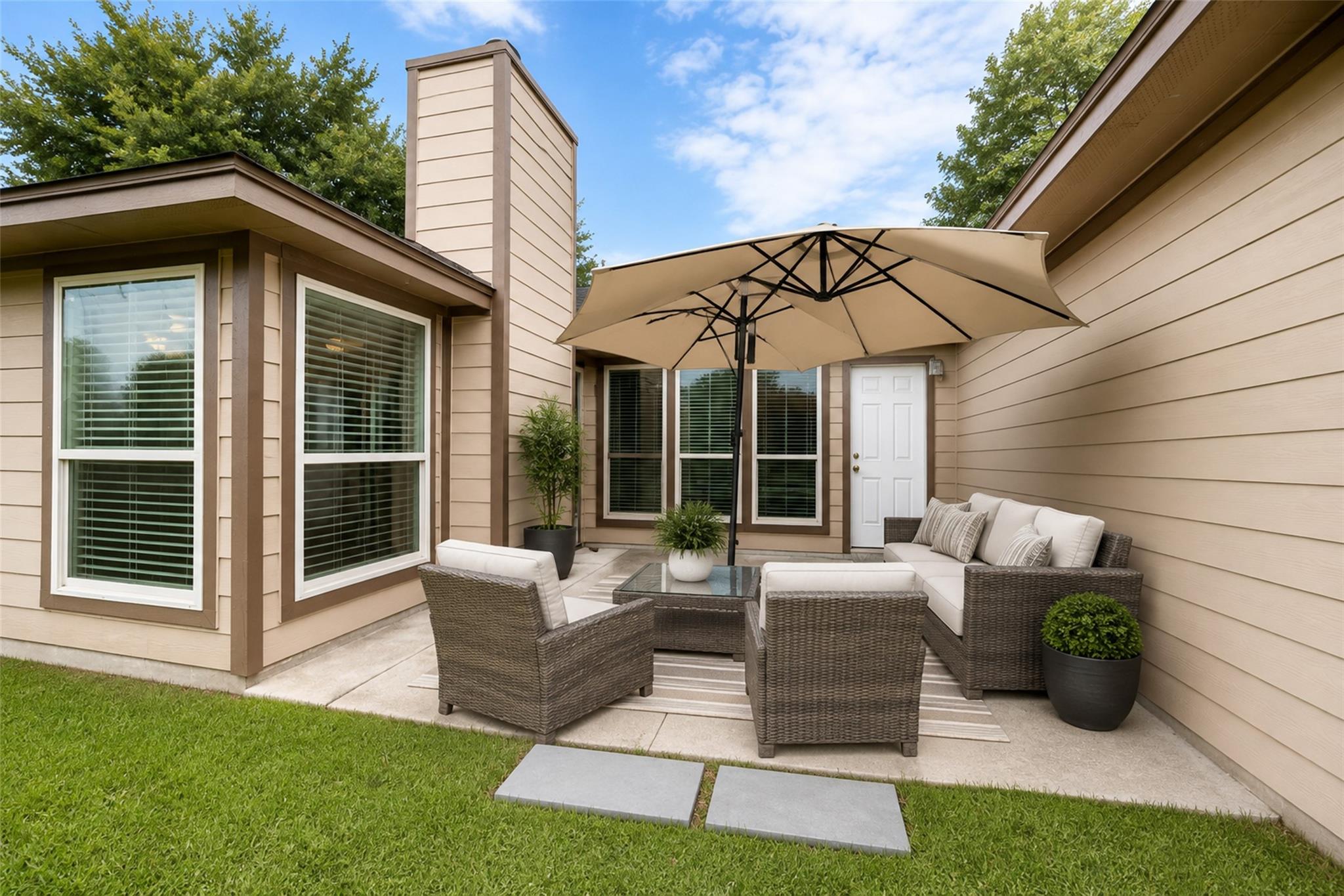 2519 Spring Dusk Lane