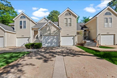 Photo of 3317 Golden Trails Drive #803, Houston, TX 77345 (MLS # 8356696)