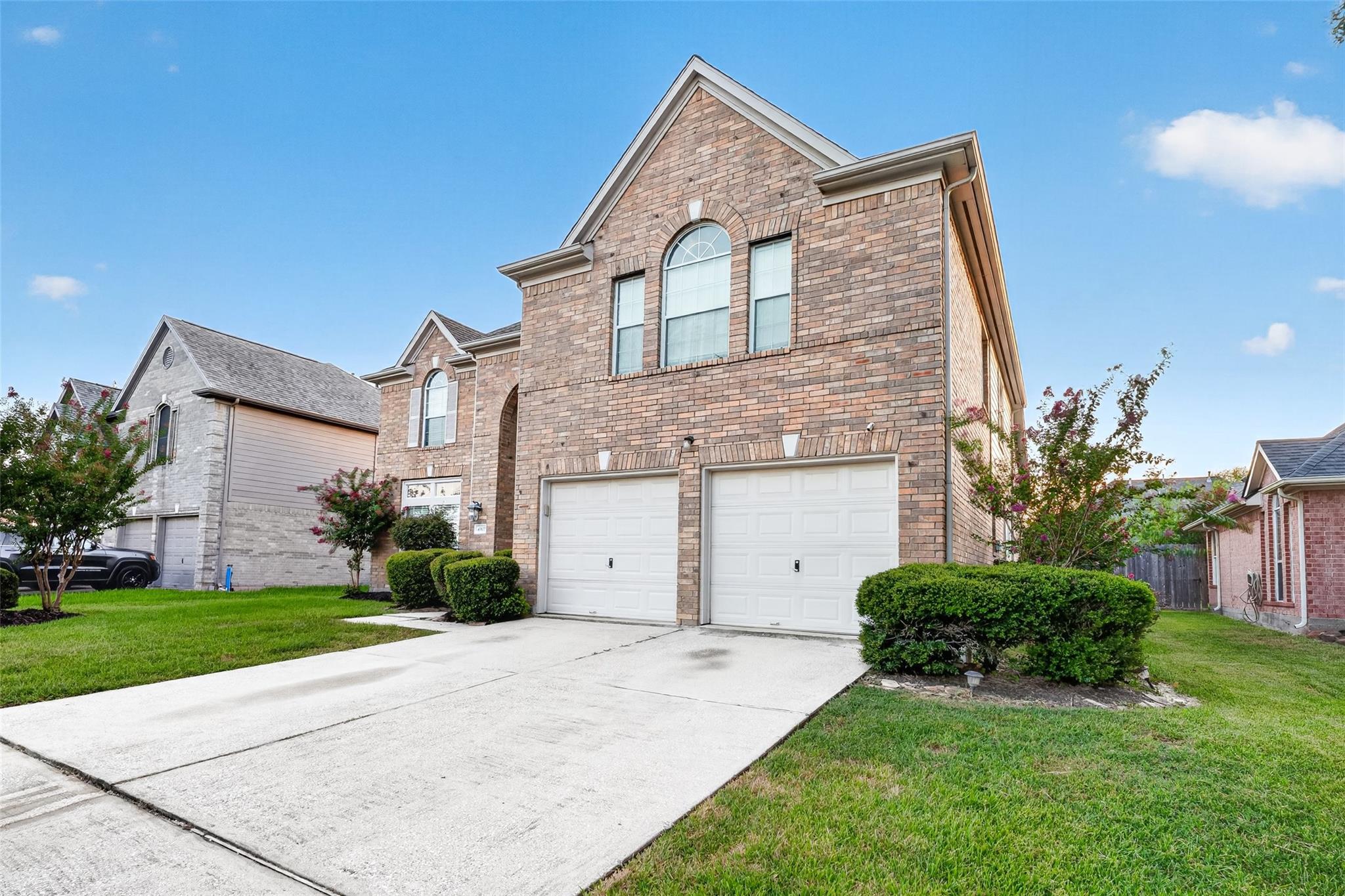 4907 Elmwood Court