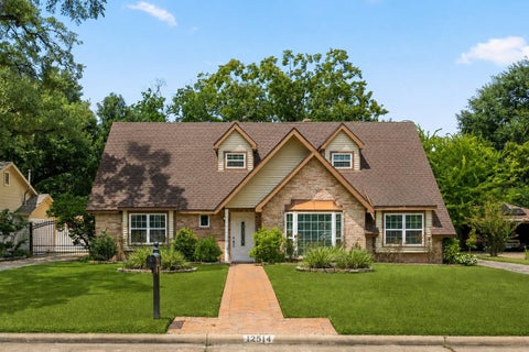 Photo of 12514 Hazelwood Lane, Houston, TX 77077 (MLS # 36862131)