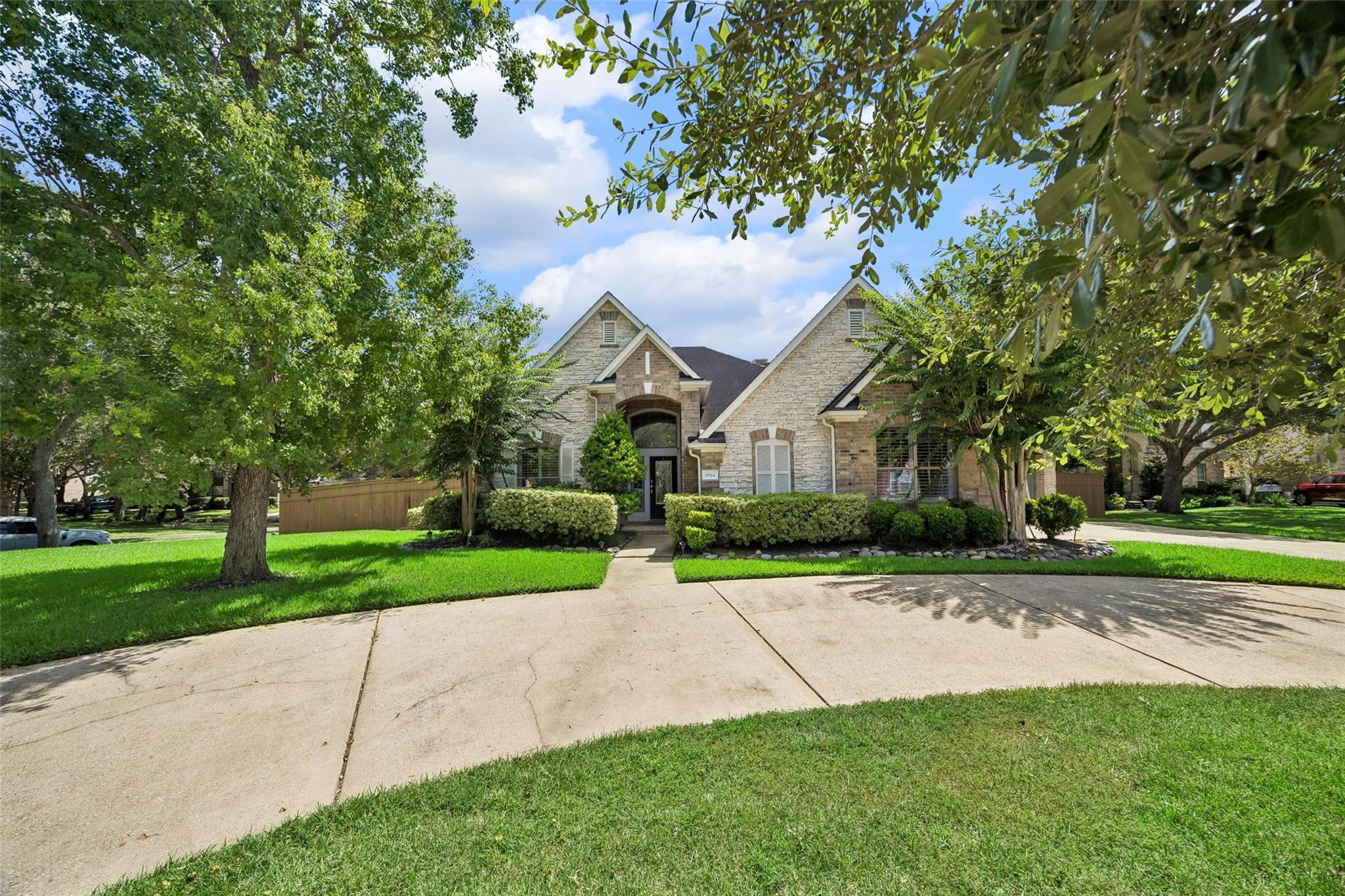 9514 Tallow Court
