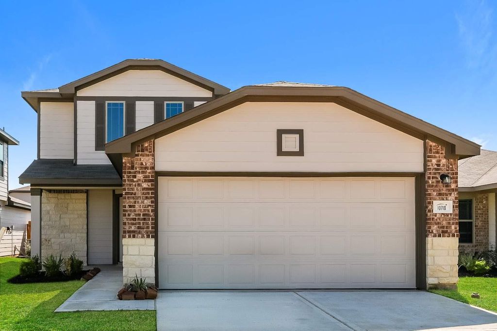 Photo of 10718 Sunlit Street, Conroe, TX 77303 (MLS # 38058169)