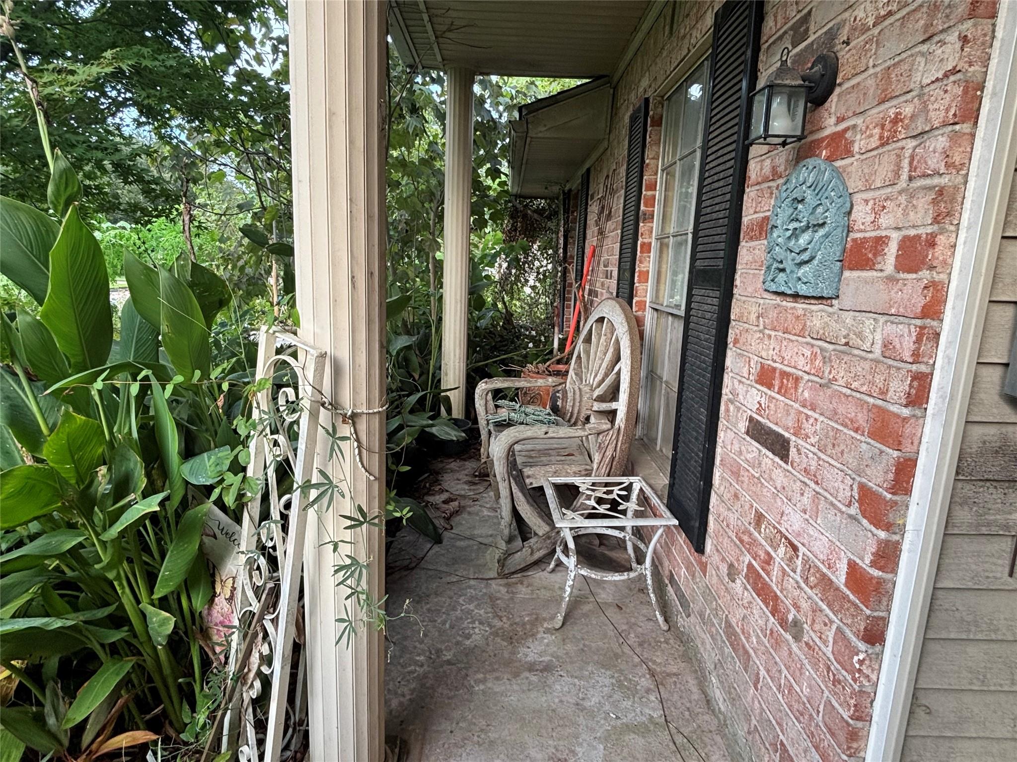 518 Whitecap Drive