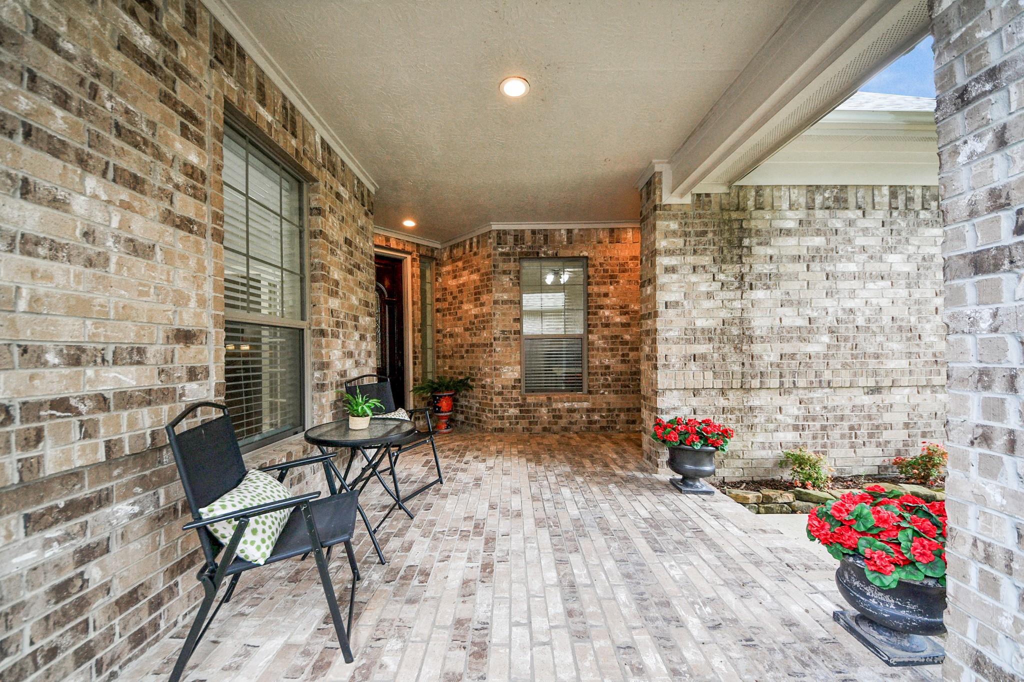 2716 Drywood Creek Drive