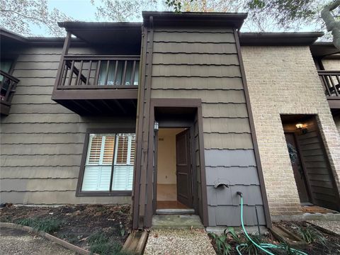 Photo of 11711 Memorial Drive #203, Houston, TX 77024 (MLS # 61171447)