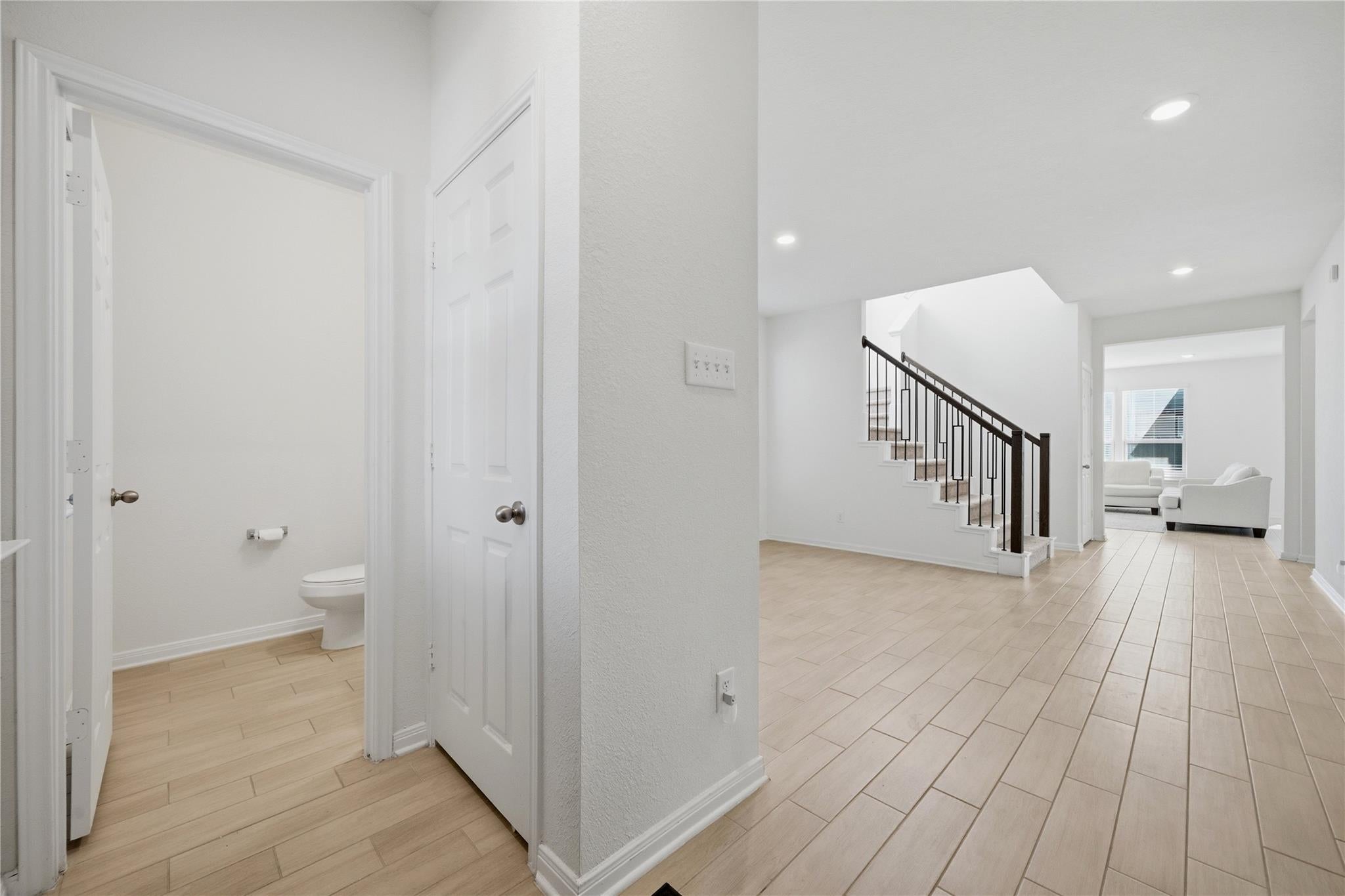10318 Mount Winchell Drive