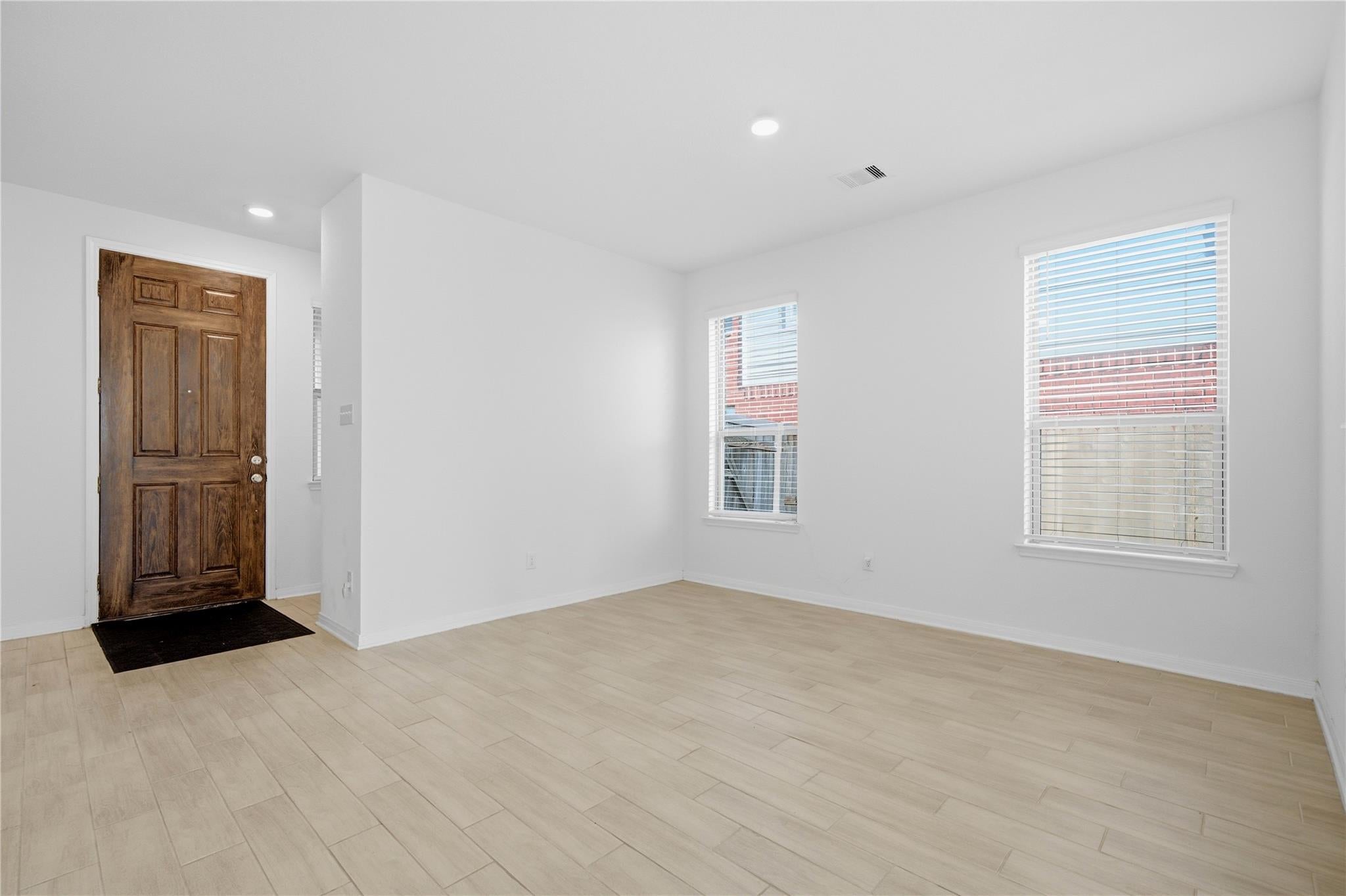 10318 Mount Winchell Drive