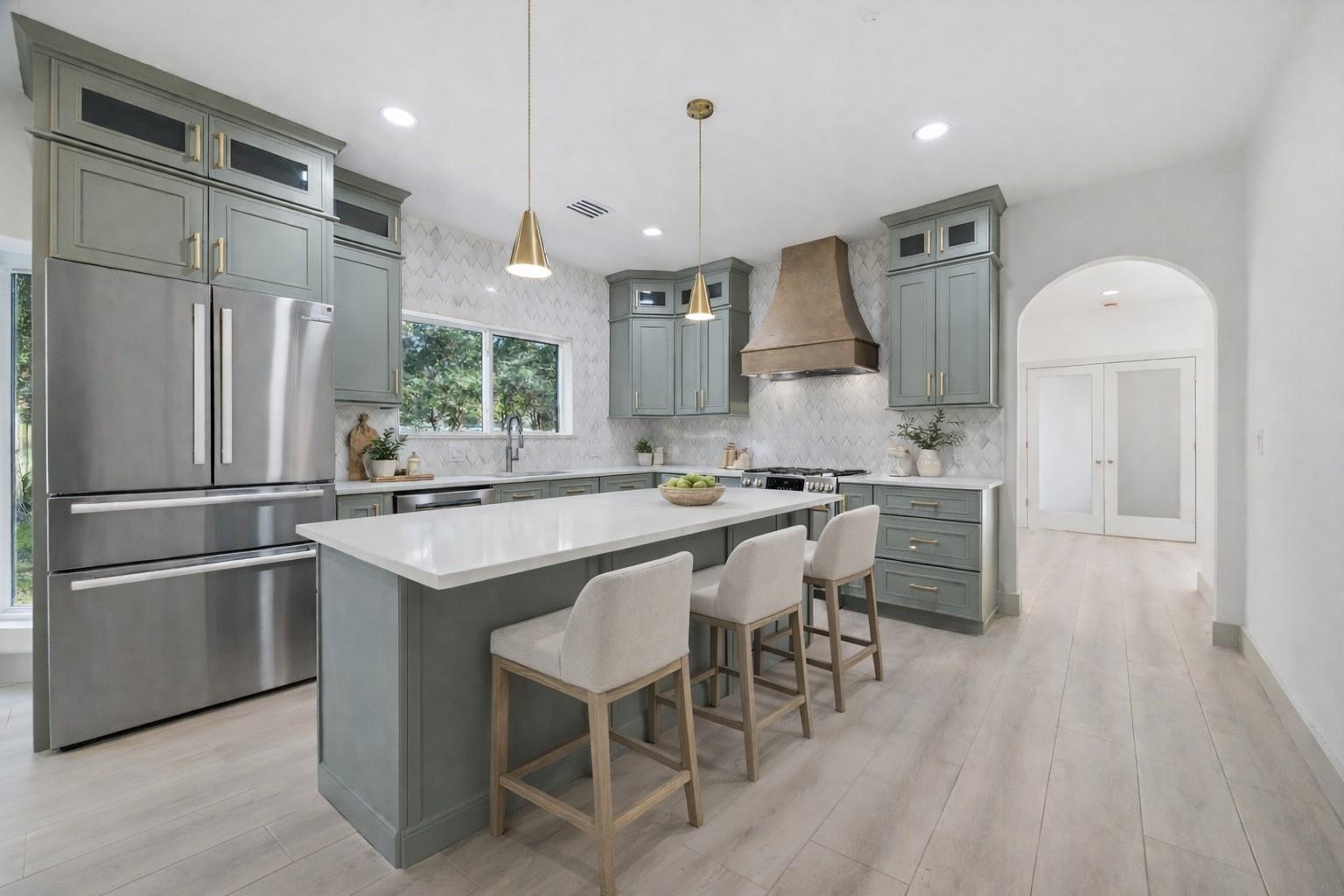 2306 Mill Lake Drive