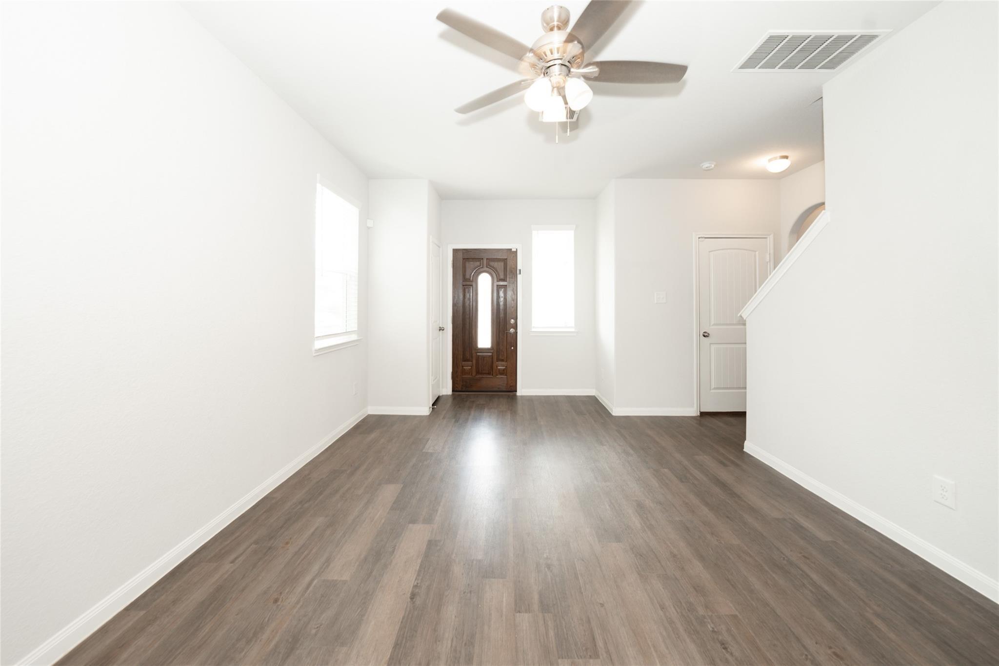 5138 Wolgan Lake Court