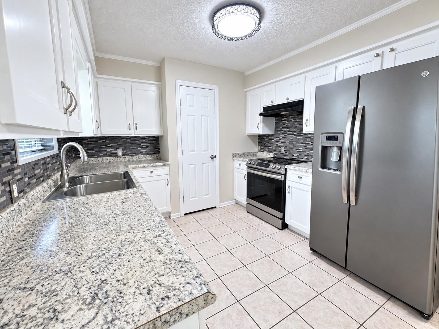 3130 Balzar Drive