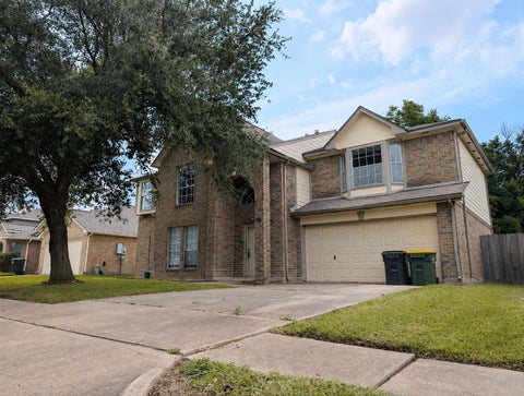 Photo of 4521 Stonebridge Drive, Pearland, TX 77584 (MLS # 23794399)
