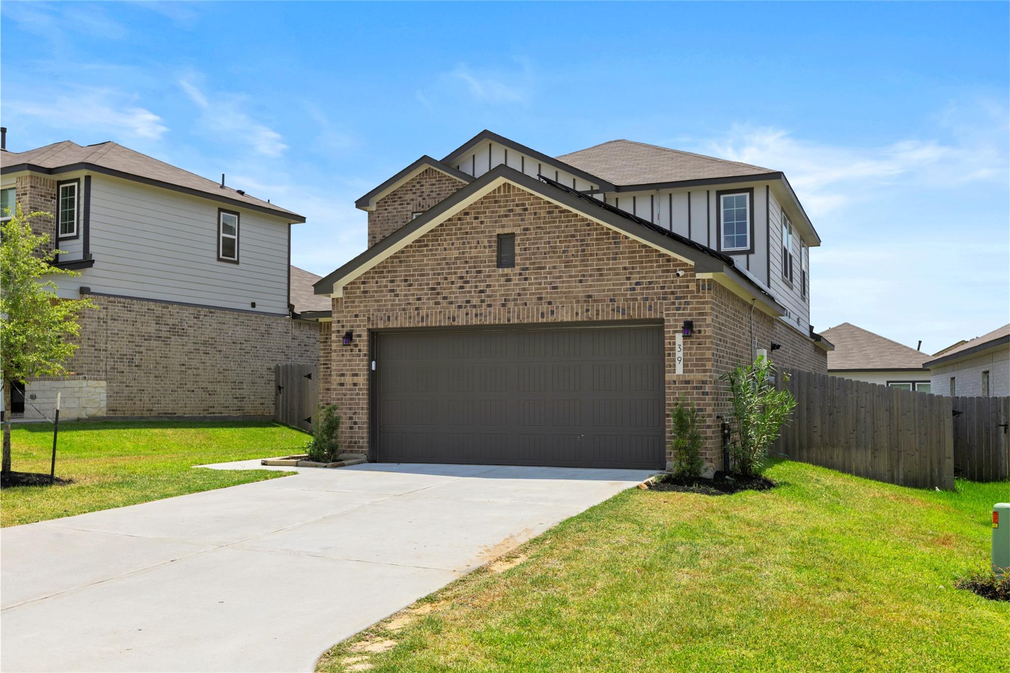 39 Valiant Ridge Trail