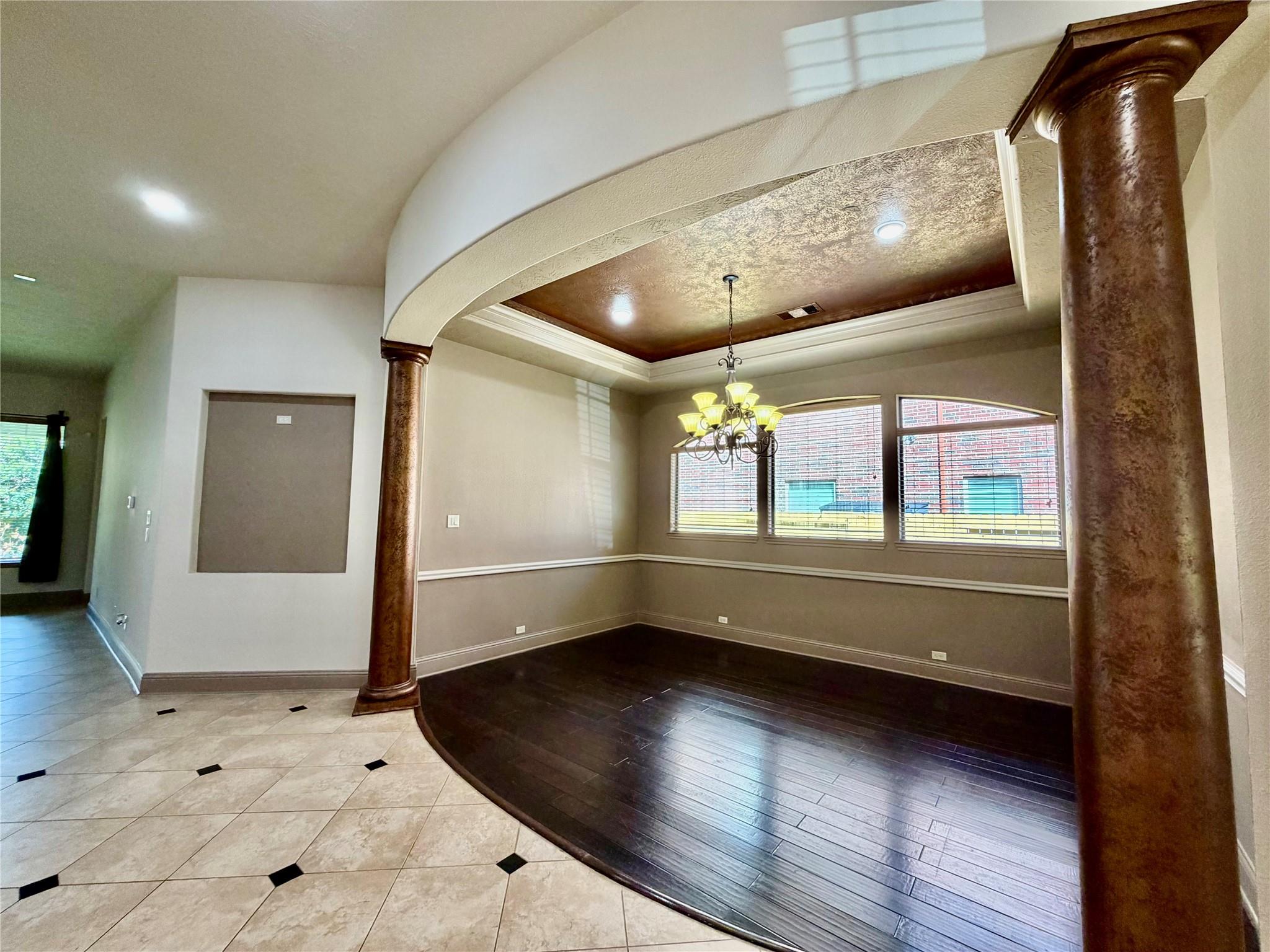 6223 Duke Trail Lane