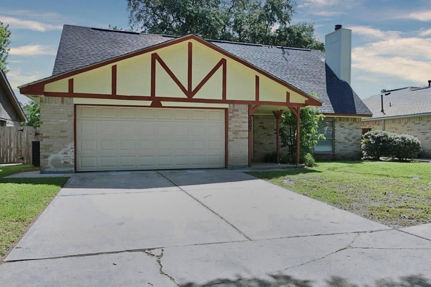 7207 San Pablo Drive