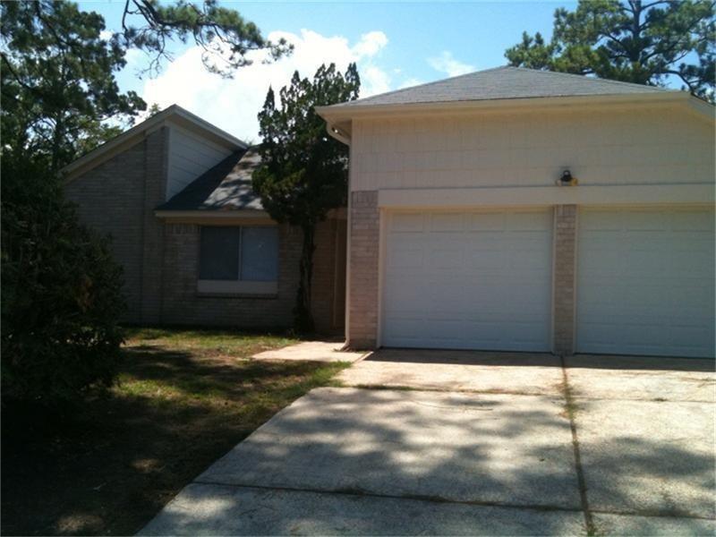 12511 Riverbend