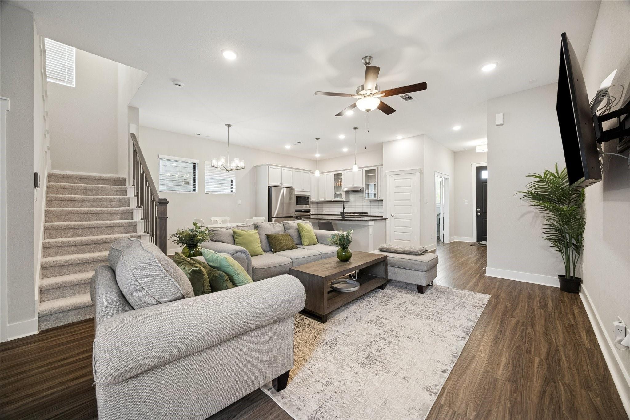 15156 Parkland Canyon Drive