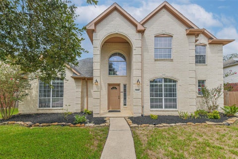 Photo of 7510 Stonesfield Place, Spring, TX 77389 (MLS # 50289322)