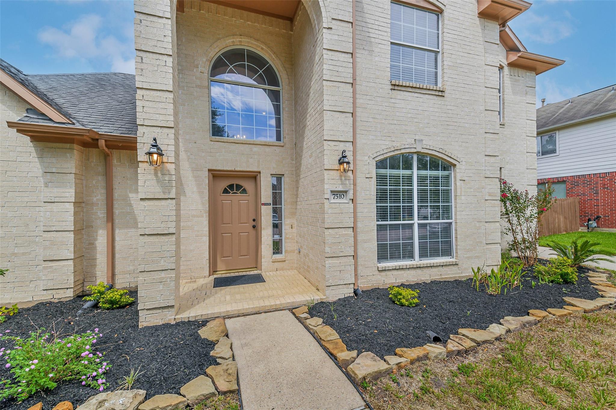 7510 Stonesfield Place