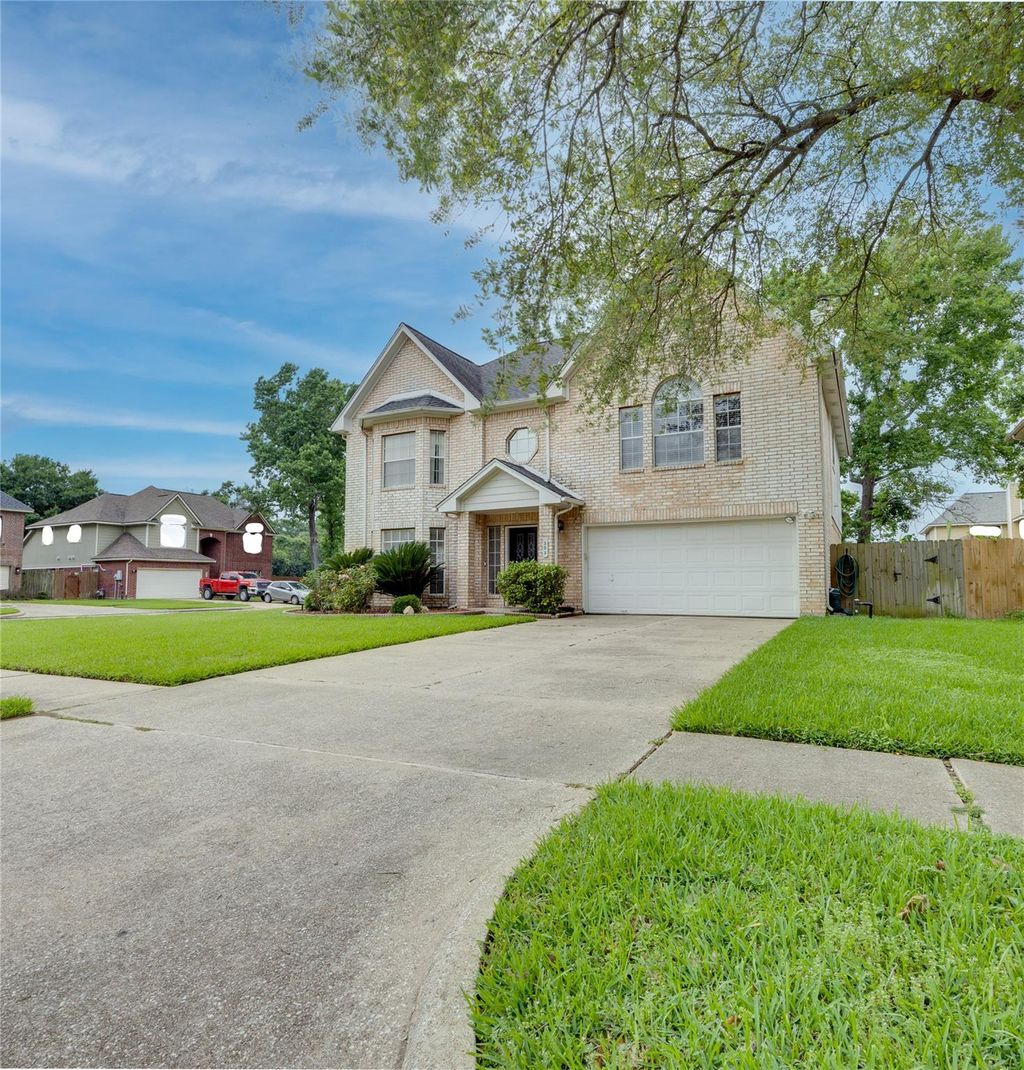Photo of 303 Welford Lane, Highlands, TX 77562 (MLS # 12505302)