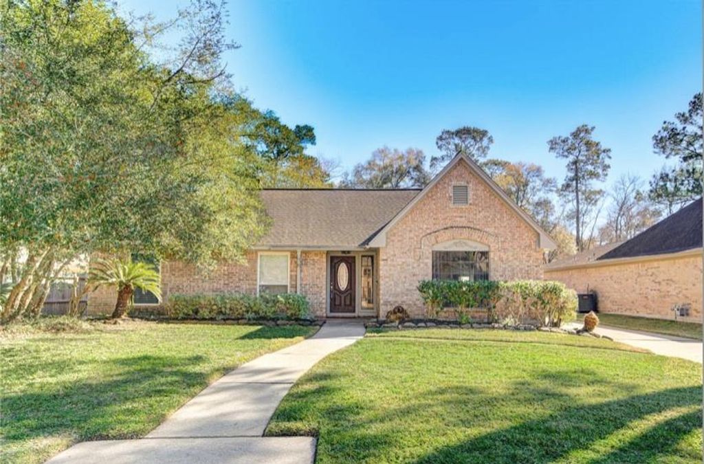 Photo of 3838 Fawn Creek Drive, Houston, TX 77339 (MLS # 10443553)