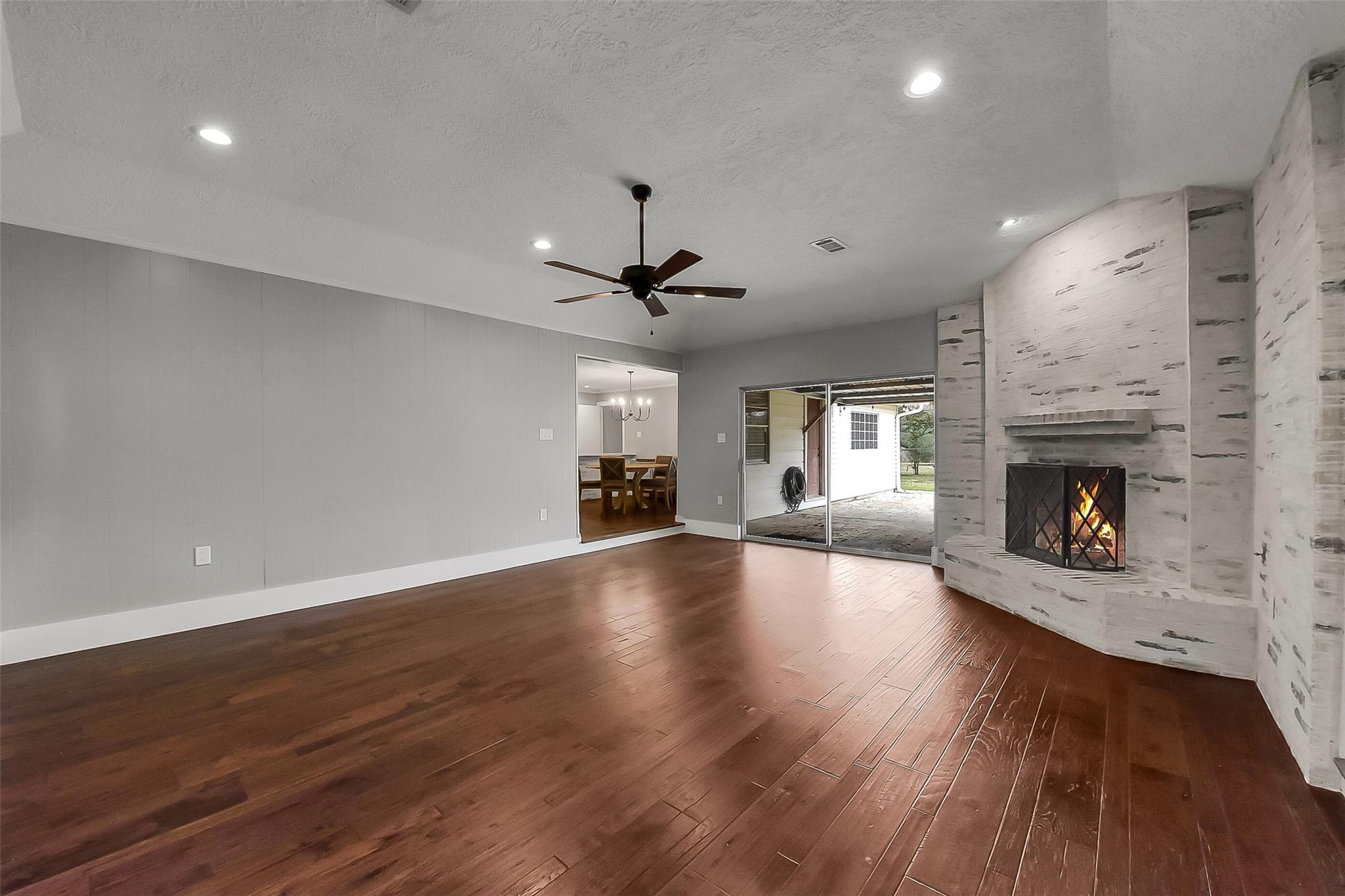 3405 Longherridge Drive