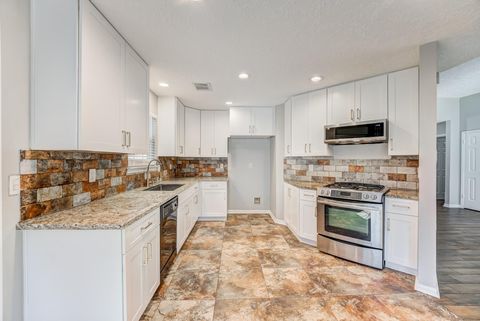 Tiny photo for 13903 Dentwood Drive, Houston, TX 77014 (MLS # 43139154)