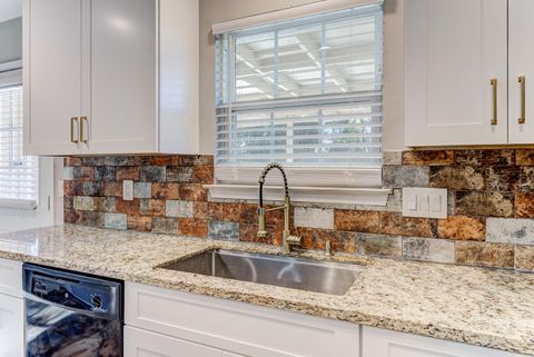 Tiny photo for 13903 Dentwood Drive, Houston, TX 77014 (MLS # 43139154)