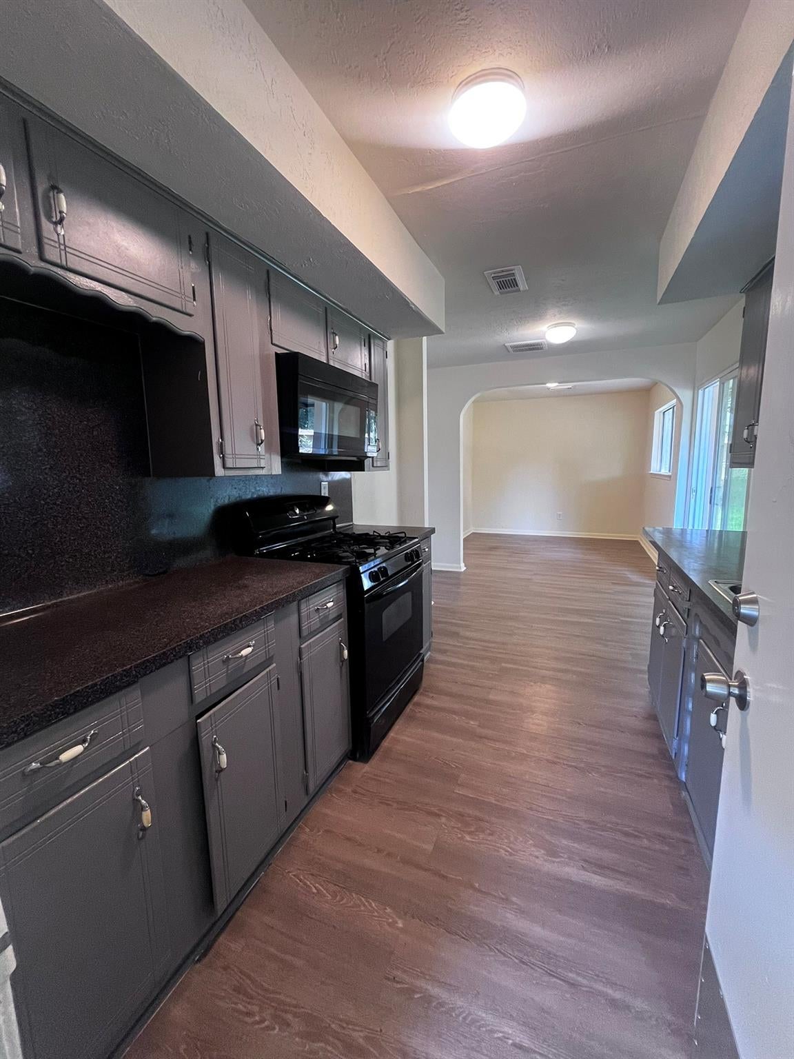414 Branding Iron Lane